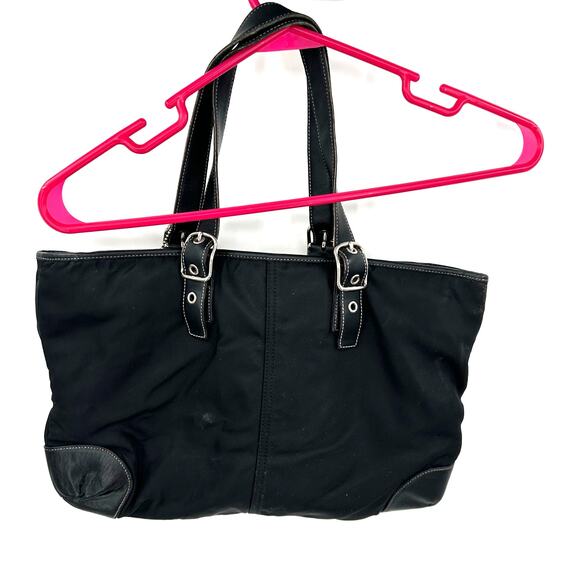 Coach Black Handbag Purse Shoulder Bag Tote Buckled Straps Worn Needs Love‎ - Picture 2 of 9